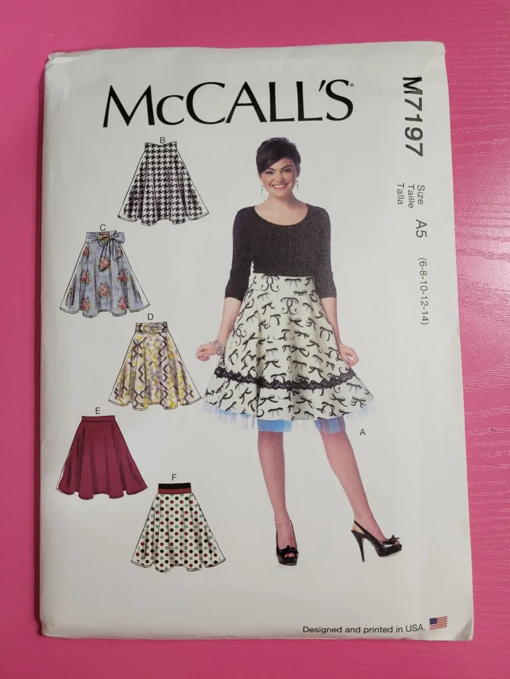 McCall's Misses' Skirt Sewing Pattern M7197 Size 6-14. Retro Style (1451)